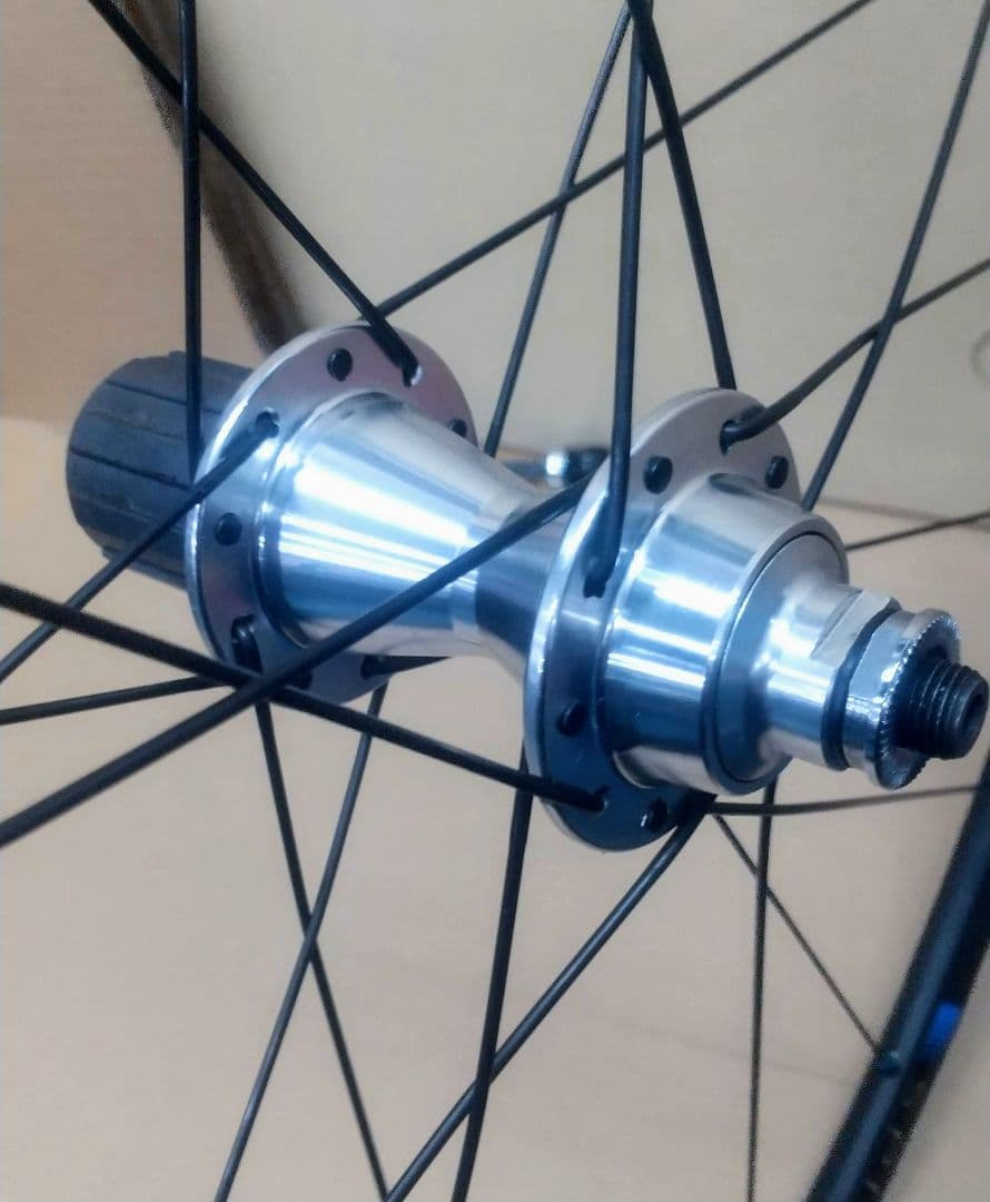 ジャイアント ESCAPE AIR LTD リアホイール　美品