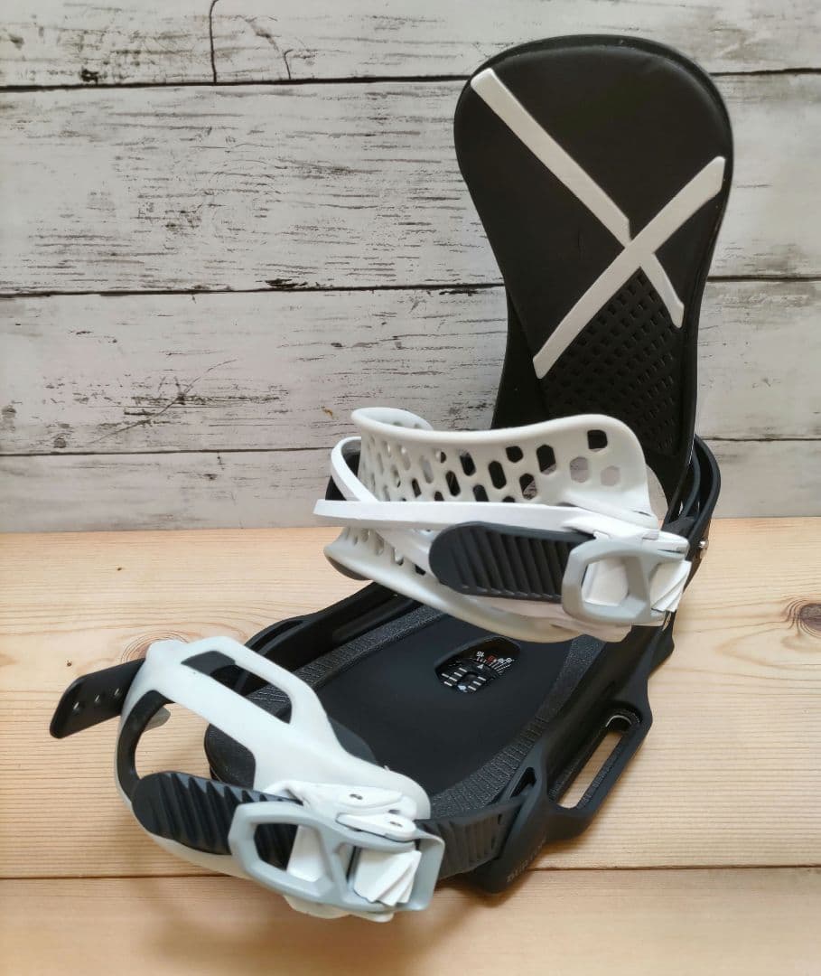 夏季特価　BURTON X EST　未使用品