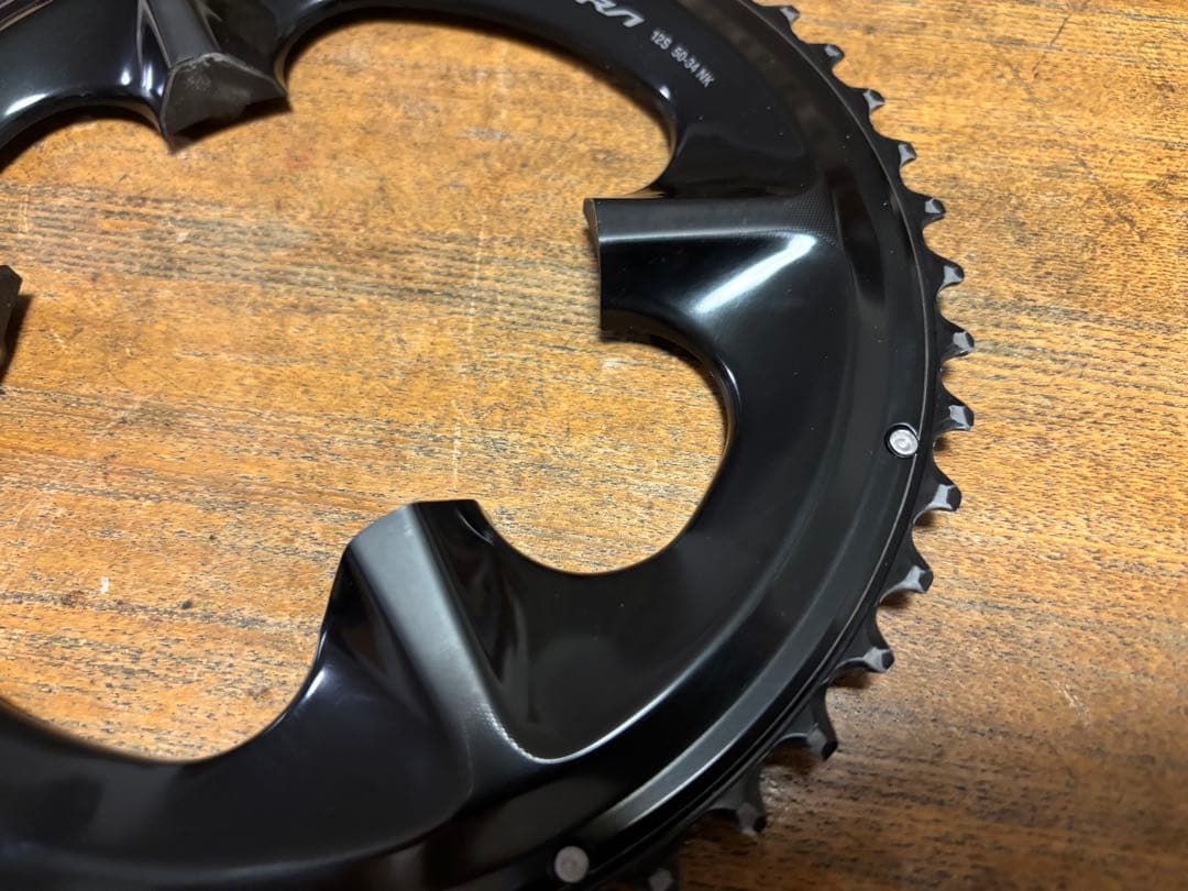 シマノ　アルテグラR8100 チェーンリング