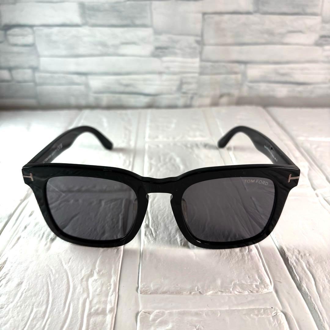 美品　TOM FORD Dax TF751-F-N スクエア型サングラス　ケース