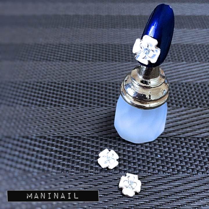 ▶︎ネイルパーツ/ホワイト/フラワー/P-17