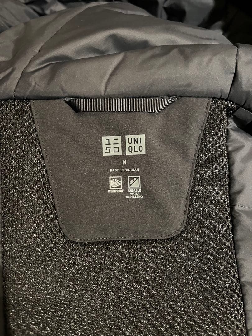 ⭐︎超美品⭐︎ 2025 ユニクロ ハイブリッドダウンパーカ ブラック Mサイズ