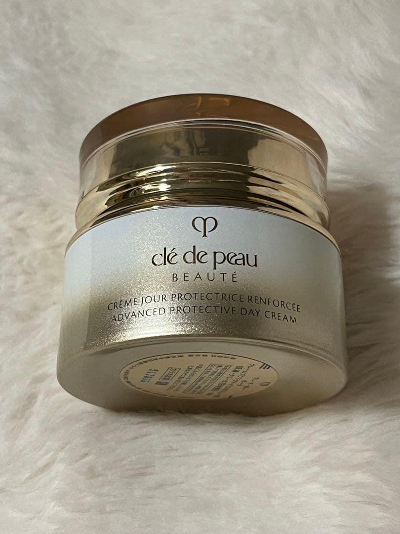clé de peau BEAUTÉ クレームプロテクトゥリスR