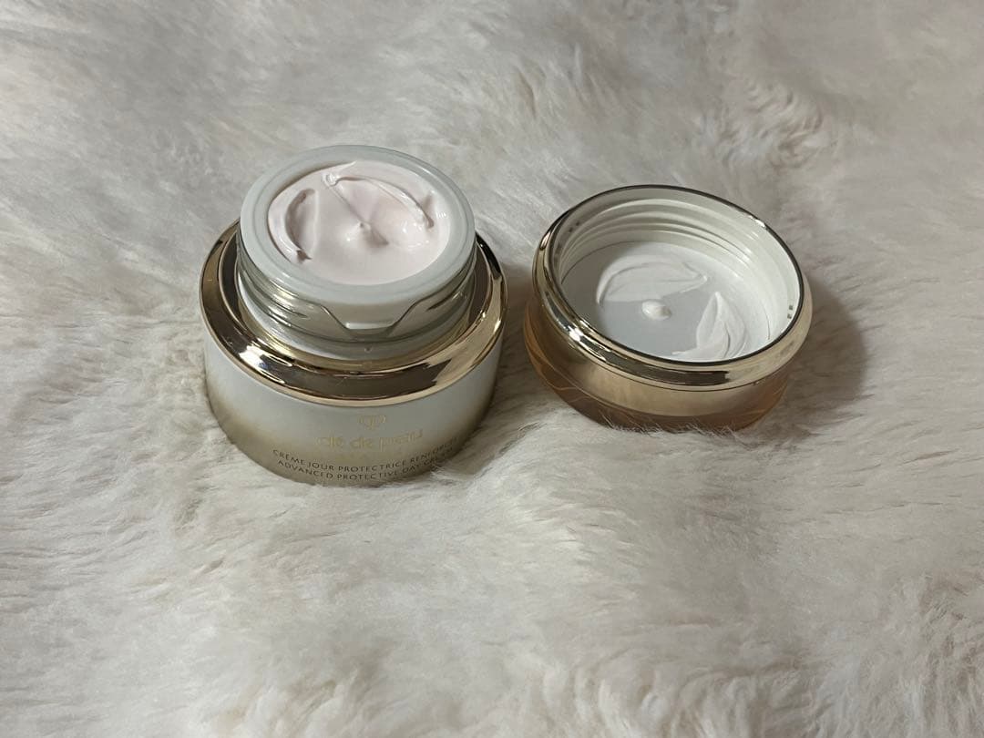 clé de peau BEAUTÉ クレームプロテクトゥリスR