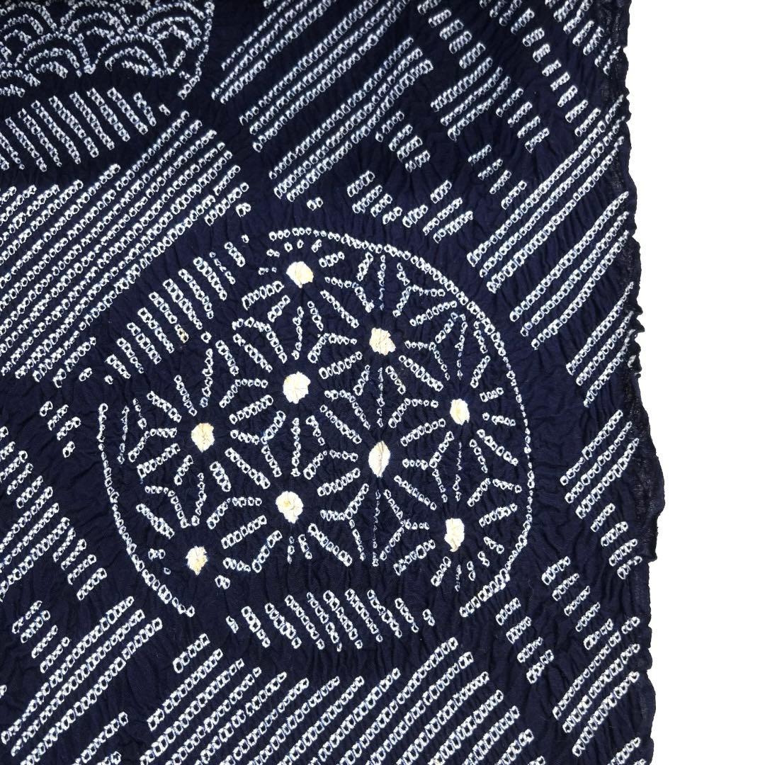 未使用　有松鳴海絞り　浴衣反物　紗綾形　伝統和模様　藍染　着物　043a d