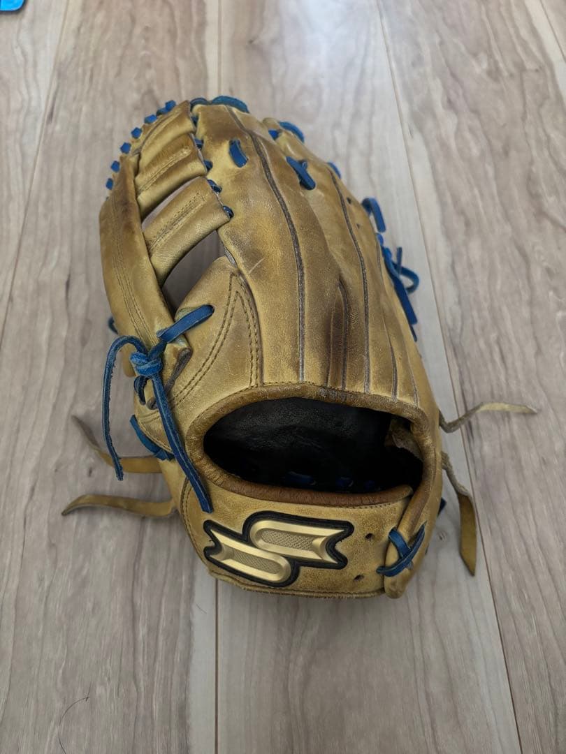 SSK 硬式左投げ外野用グローブ