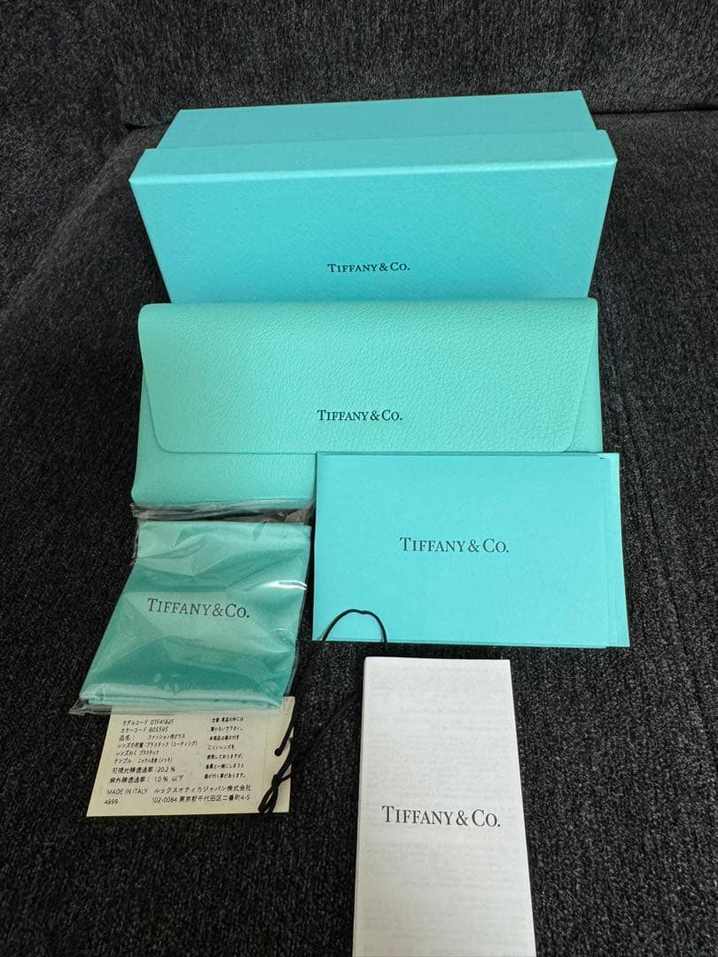 最終価格　新品未使用　ティファニー　サングラス　TF4182F