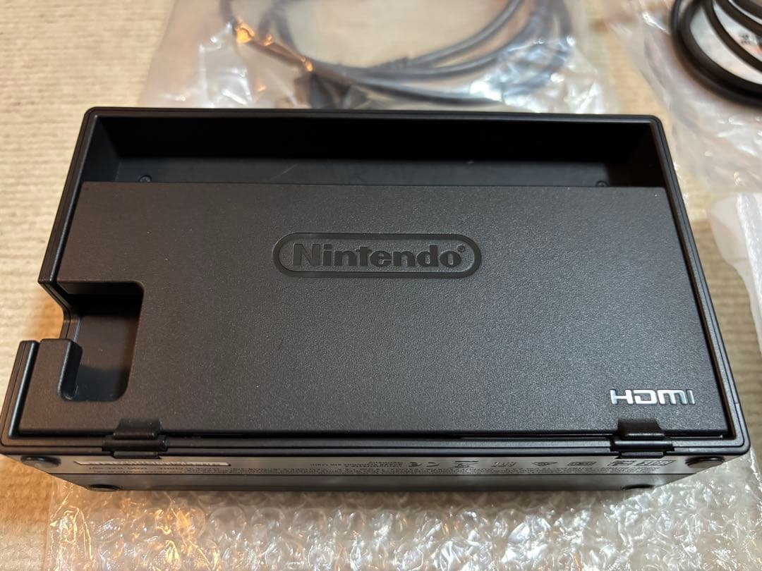 任天堂スイッチ　本体