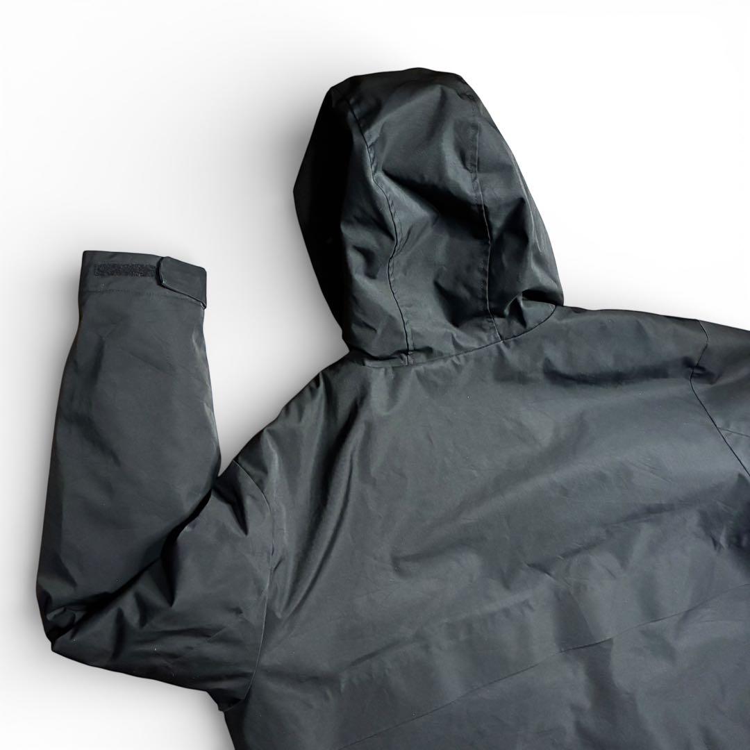   中綿 ナイロンジャケット テック系 オールブラック