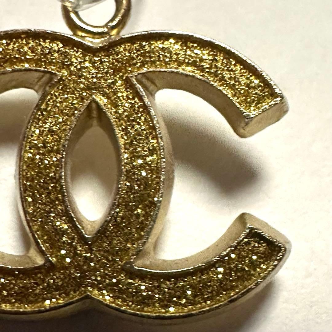 シャネル　CHANEL　ペントップ　チャーム　ココマーク　ラメ　ゴールド　美品