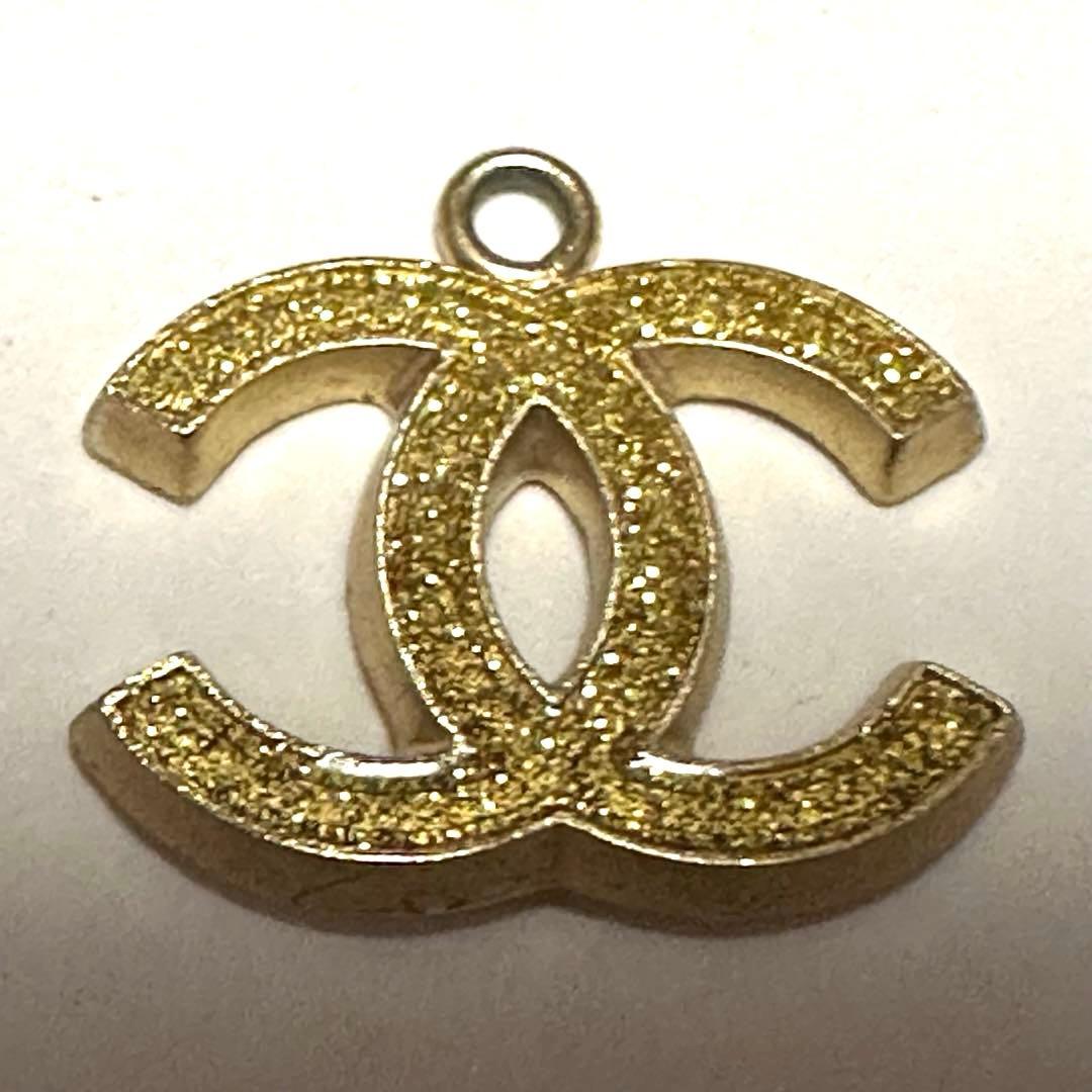 シャネル　CHANEL　ペントップ　チャーム　ココマーク　ラメ　ゴールド　美品