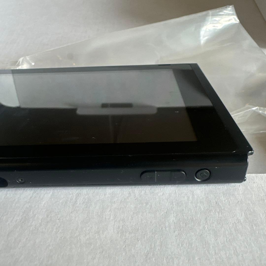 任天堂Switch本体　付属品、箱、フィルム付き