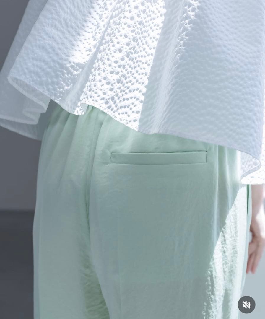 ［美品］liten ジェラートパンツ