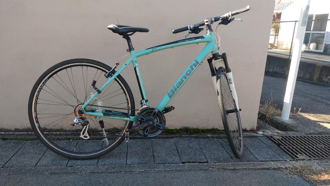 整備済 兵庫県西宮市発 Bianchi ビアンキ クロスバイク カメレオンテ