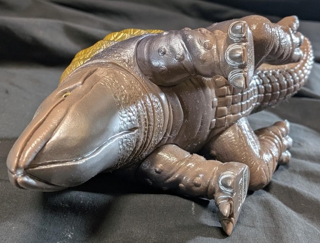 ガボラ 四足・ヒレ閉ver.「ウルトラマン」登場怪獣（怪獣郷）ソフビフィギュア