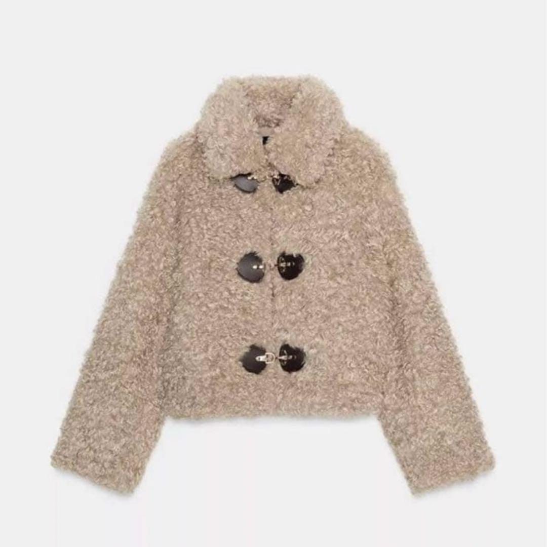 トグルボタンフェイクファージャケット