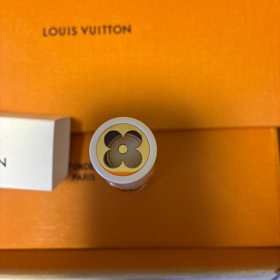 新製品 「ラ.ボーテ.ルイ.ヴィトン」　LVバームリップスティック