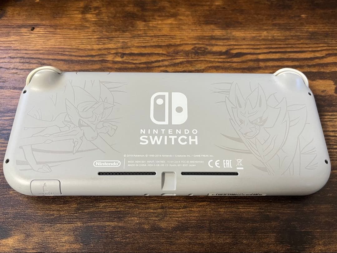 【動作確認済】Nintendo Switch Lite ザシアン・ザマゼンタ