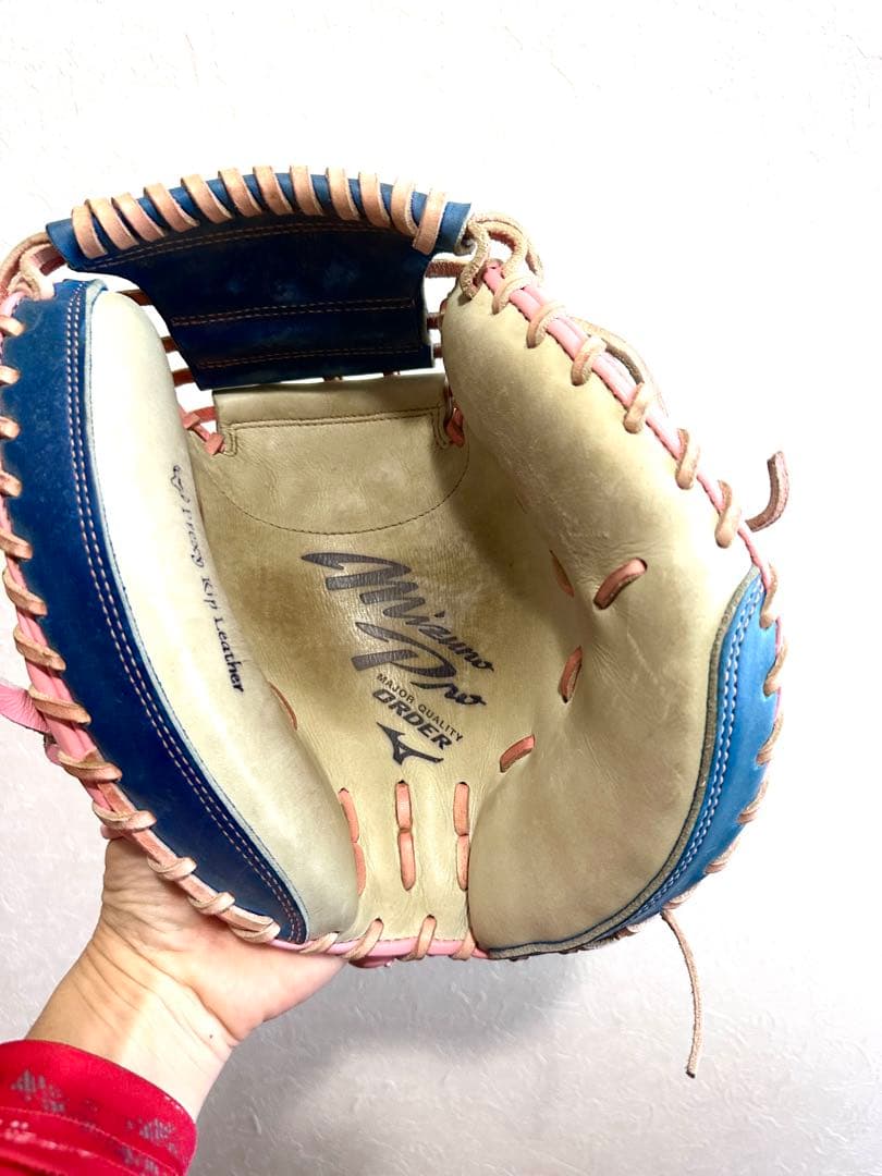 現価格即決ミズノプロ オーダー硬式キャッチャーミットベージュ青ピンク