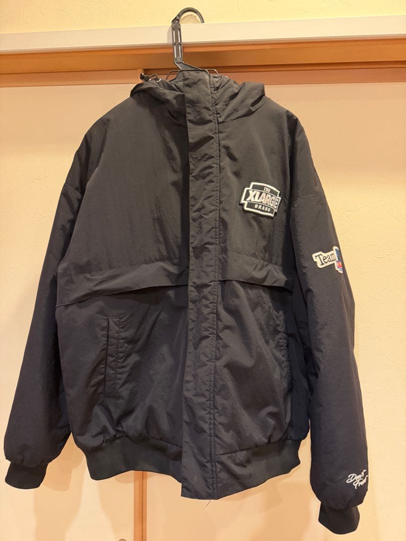 XLARGE ブラック ダウンジャケット