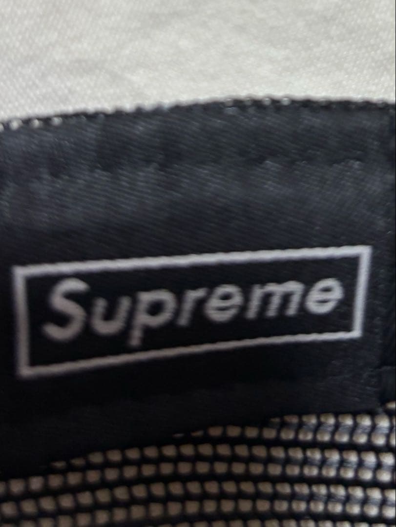 ニューエラ　帽子　【ニューエラ シュプリーム】　supreme ロゴ 71/2