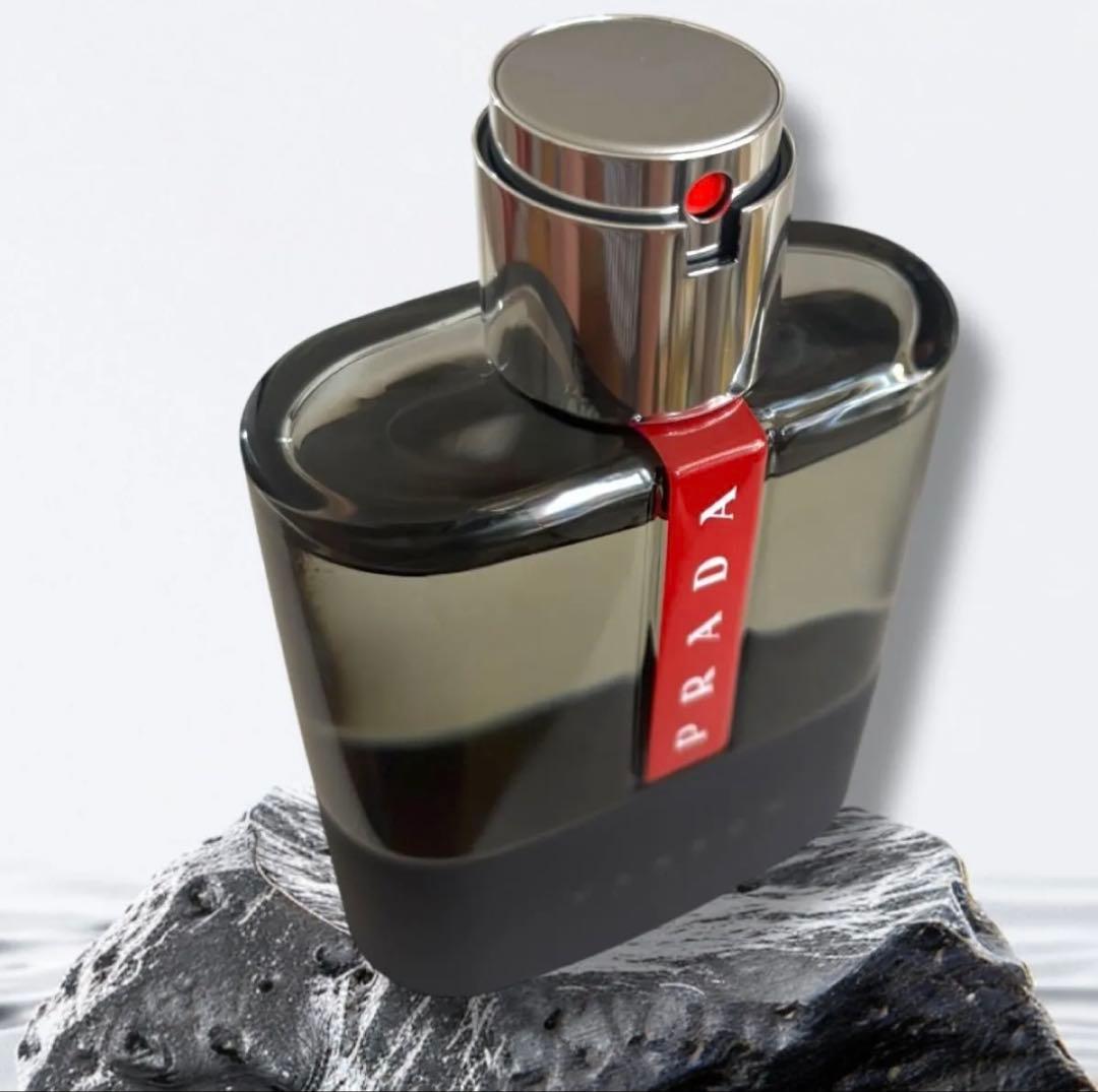 プラダ ルナロッサ カーボン オーデトワレ　100ml