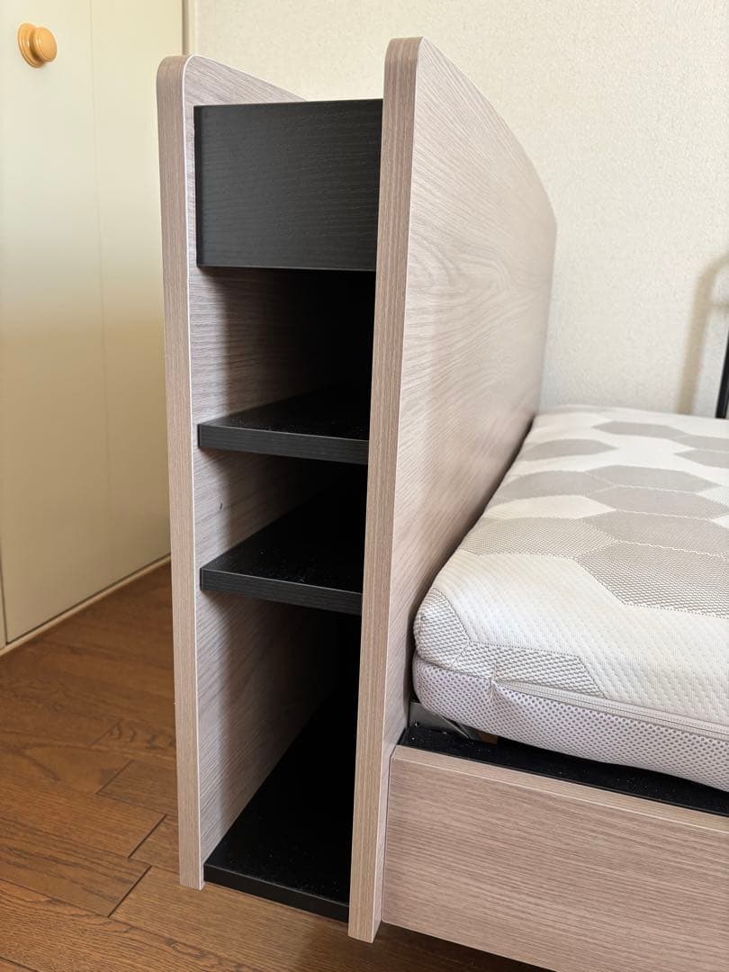 ニトリ　電動シングルベッド(ライズ3 3M-C LBR) 定価20万