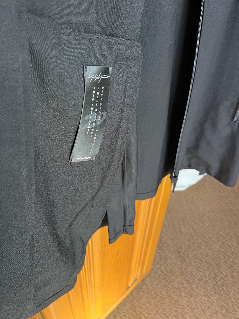 Y-3 ブラックロング丈　トラック 　　　ジャケット