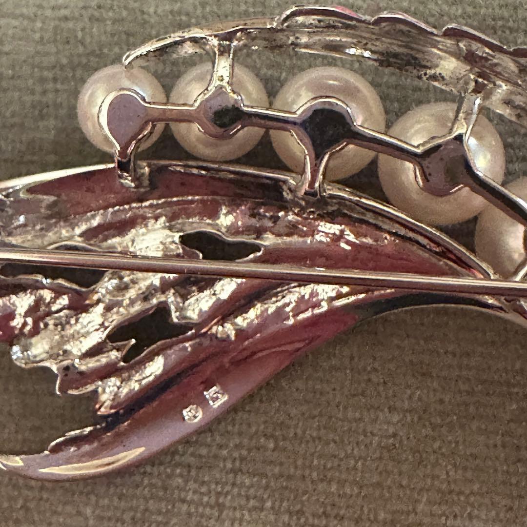 MIKIMOTO ミキモトシルバーパールブローチ ☆アコヤ真珠６珠☆