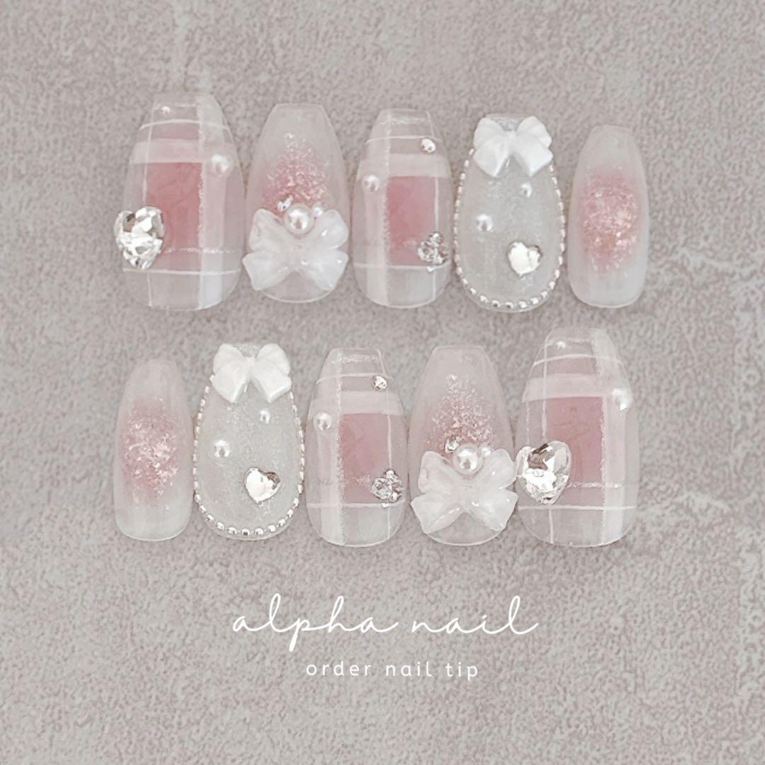 うゆ ホワイトチェック チークネイルチップ