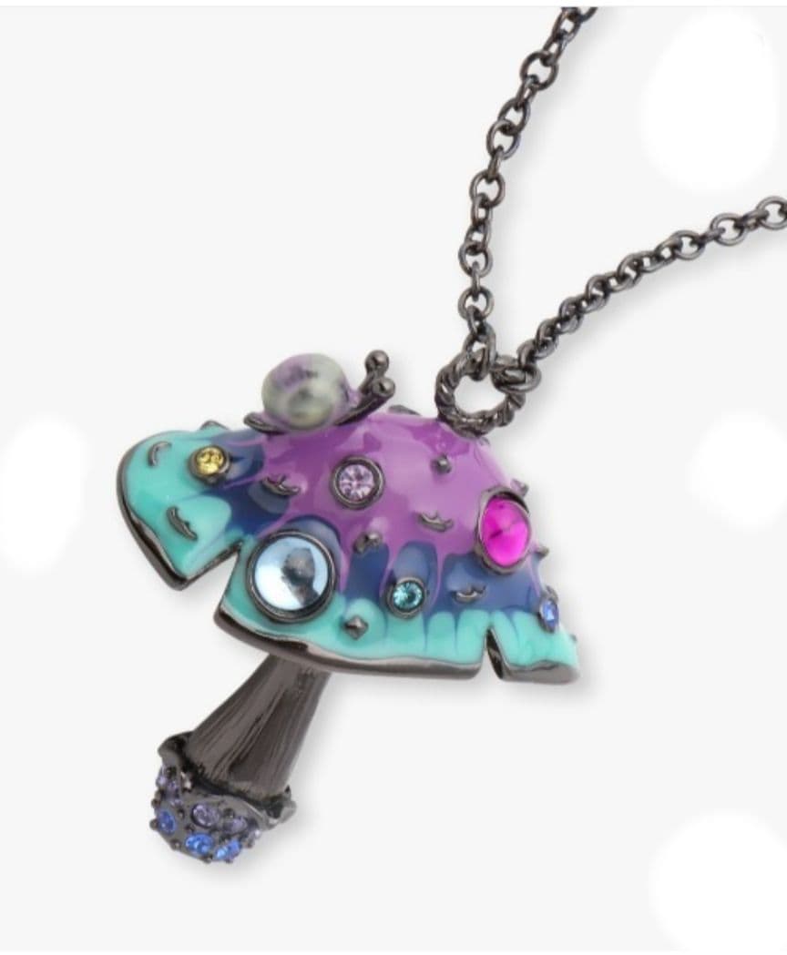 キノコ型ペンダントネックレス