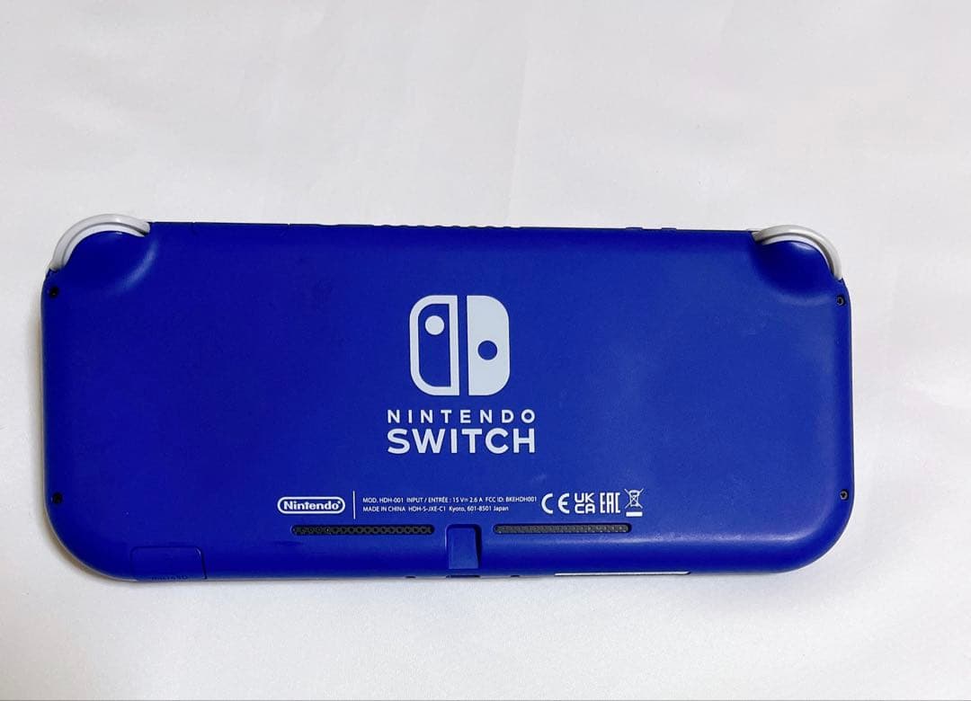 【にーあ】NintendoSwitch LITE ブルー　充電器付き任天堂