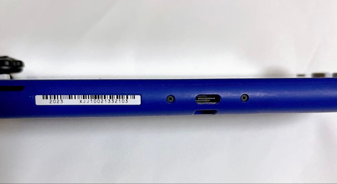 【にーあ】NintendoSwitch LITE ブルー　充電器付き任天堂