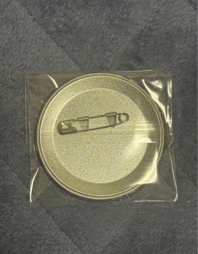 あんスタ　フィーチャー缶バッジ　HiMERU