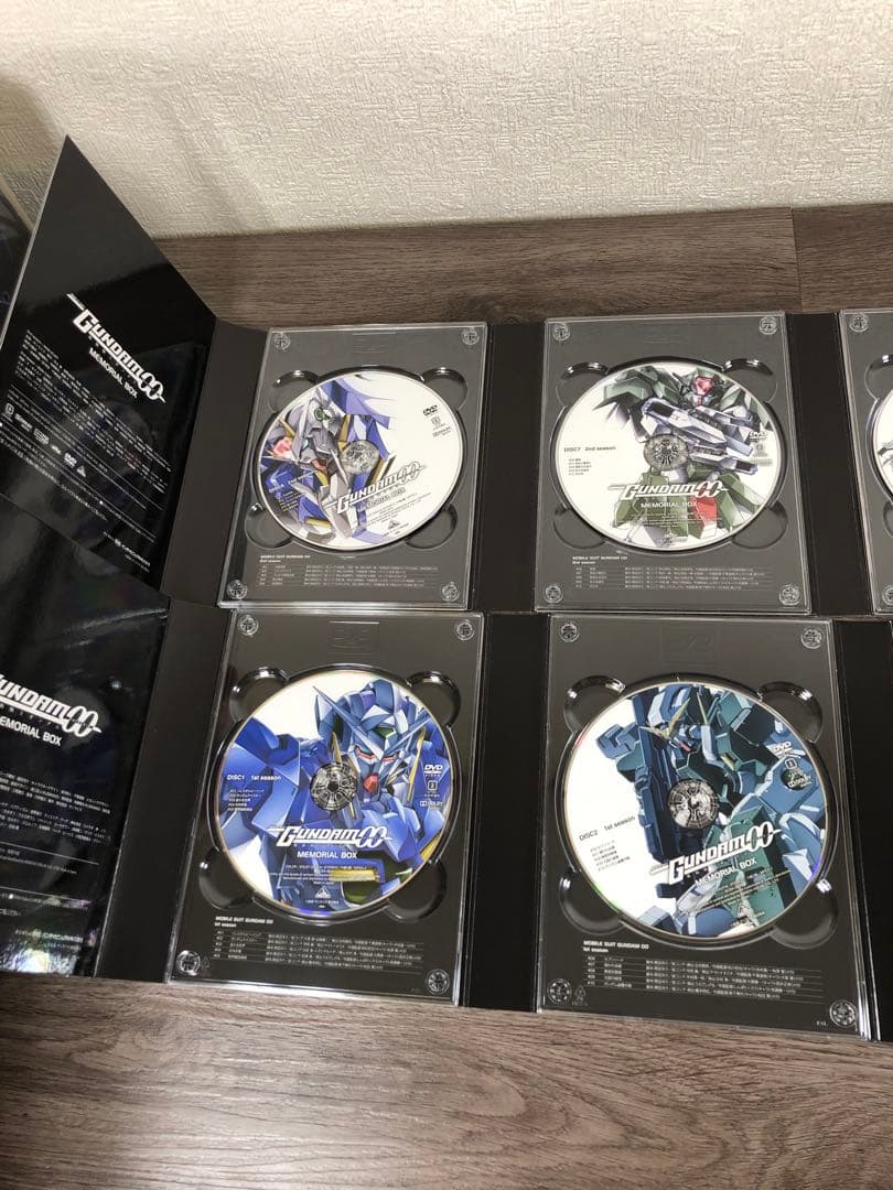 【開封品】機動戦士ガンダム00MEMORIAL BOX〈初回限定生産／11枚組〉
