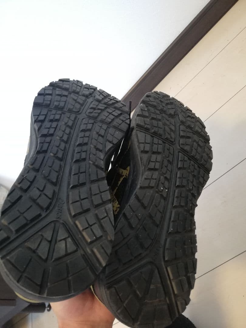 アシックス 安全靴 CP104 ハイカット 25.5センチ　25
