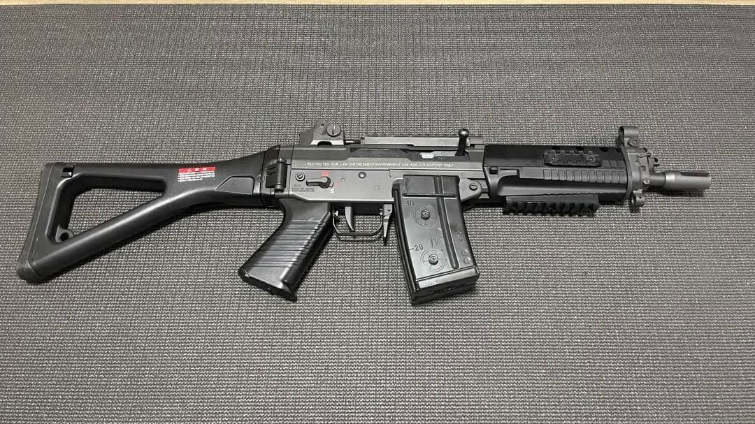 東京マルイ　スタンダード電動ガン　SIG552