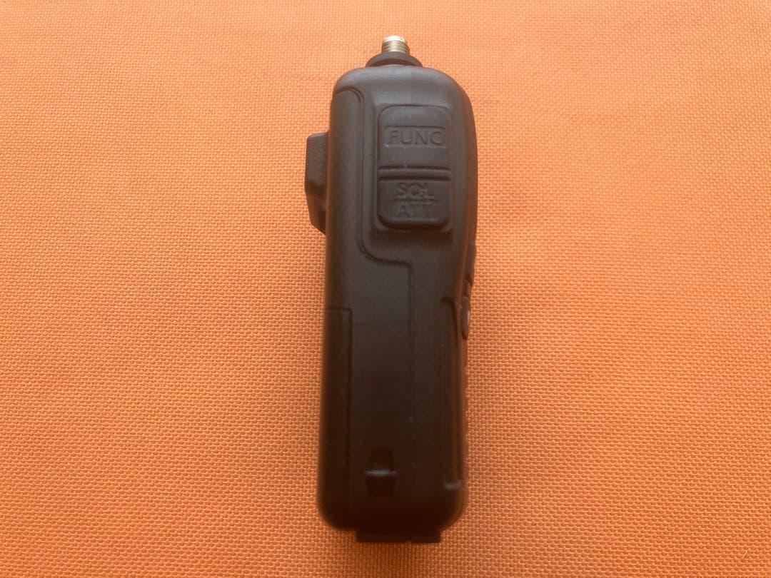 ※最終値下げ【美品です】icom 広帯域ハンディーレシーバー IC-R6