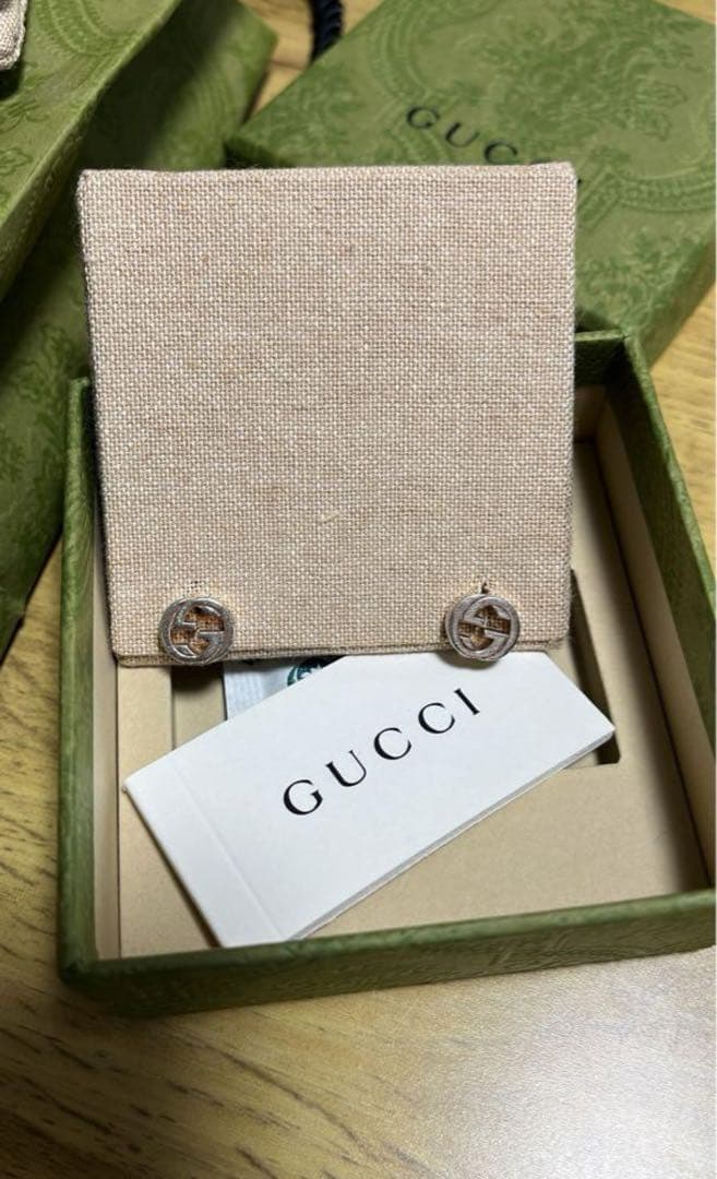 GUCCI ピアス(両耳用)