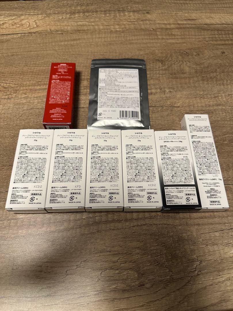 新品未開封　シロワカ クリーム4個＆ファンデーション1個&他3つ