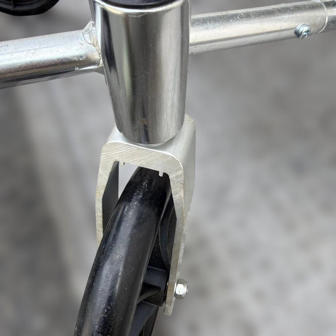 KADOKURA 介助用車椅子 タイヤ修理前提品【A-266】