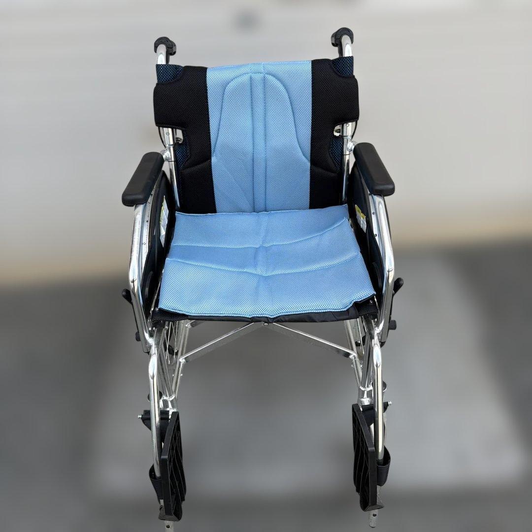 KADOKURA 介助用車椅子 タイヤ修理前提品【A-266】