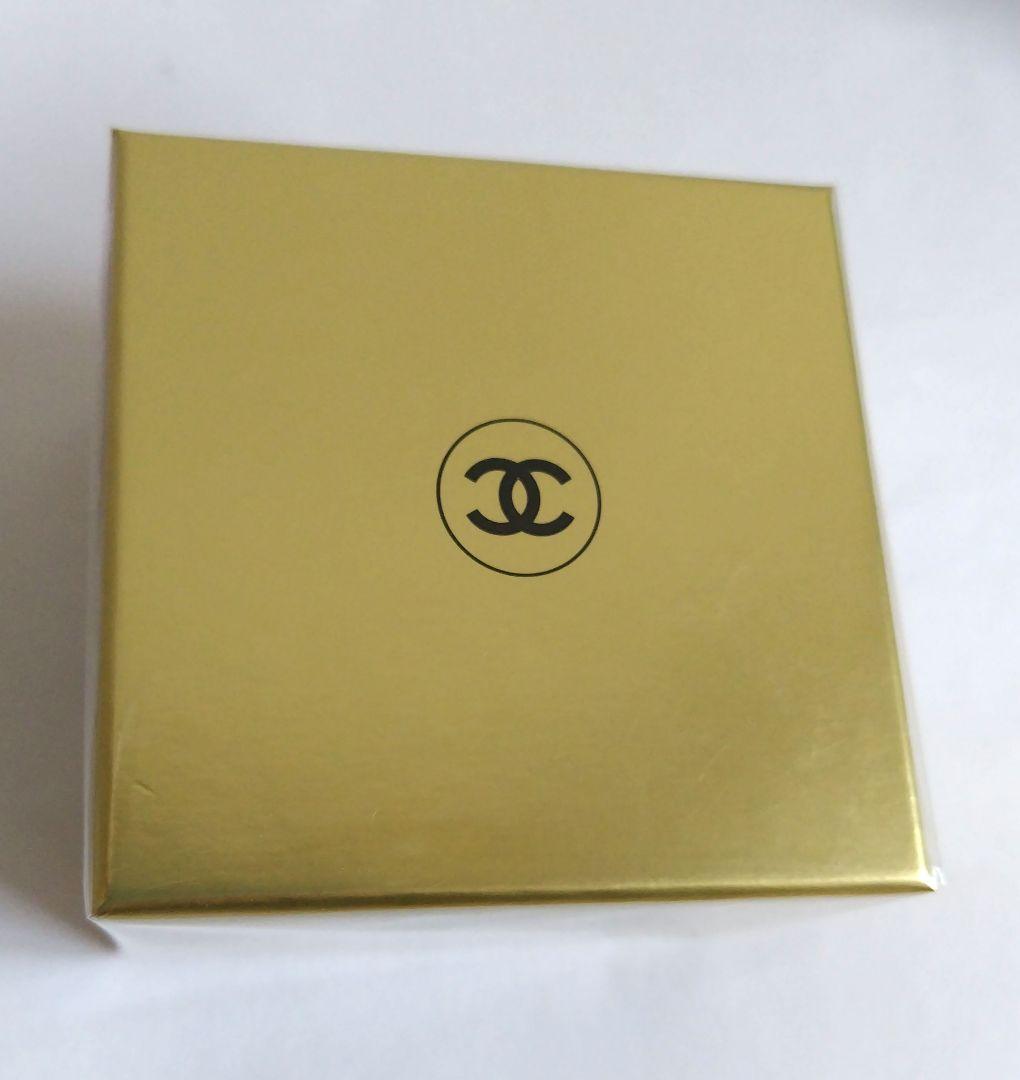 【新品未使用】シャネル　サブリマージュラクレームルミエール50g