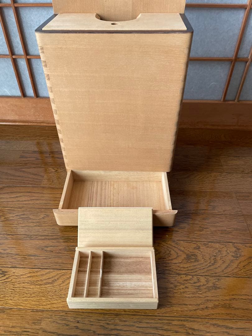 桐立箱(白木) 地唄三味線スタンド 引き出し付き