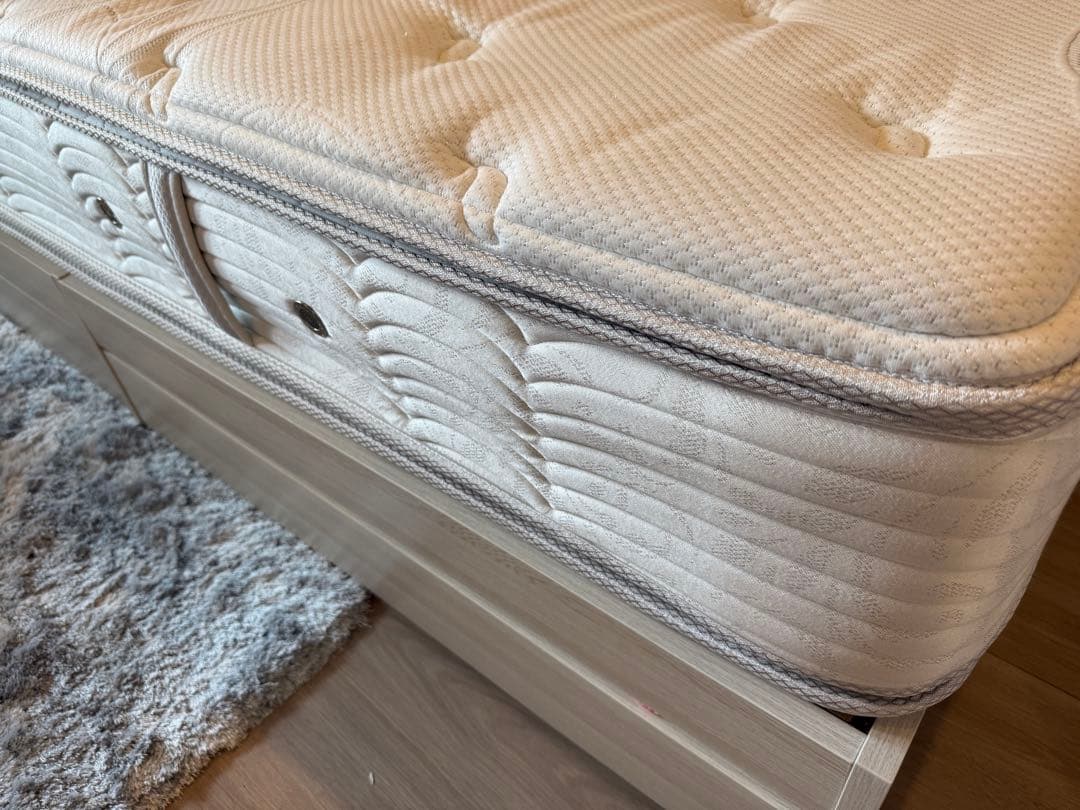 ⭕️送料無料⭕️定価31万 ダブル シモンズ マットレス2025購入