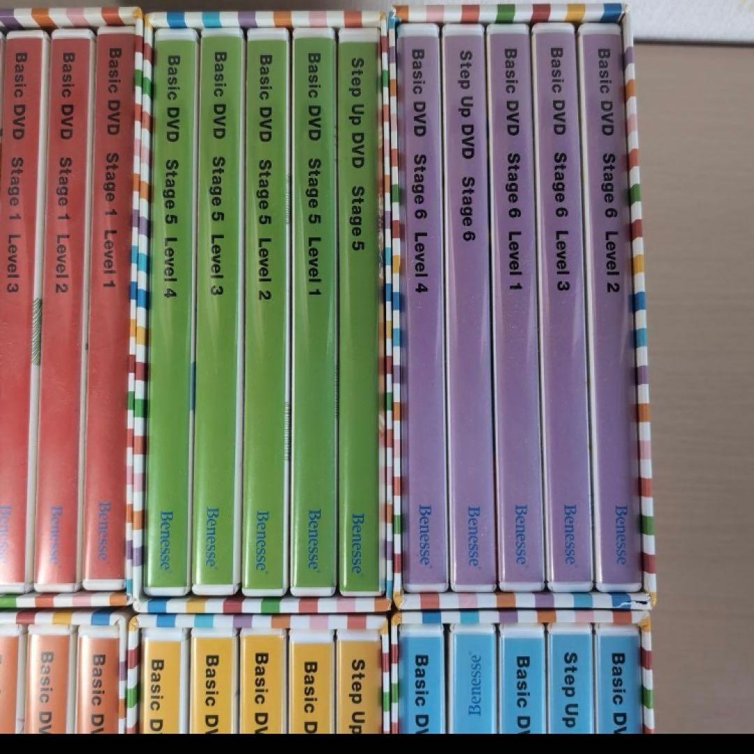 【値下げ中！】world wide kids DVD 全巻、絵本17冊セット