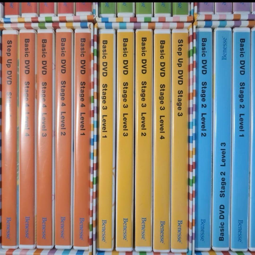 【値下げ中！】world wide kids DVD 全巻、絵本17冊セット