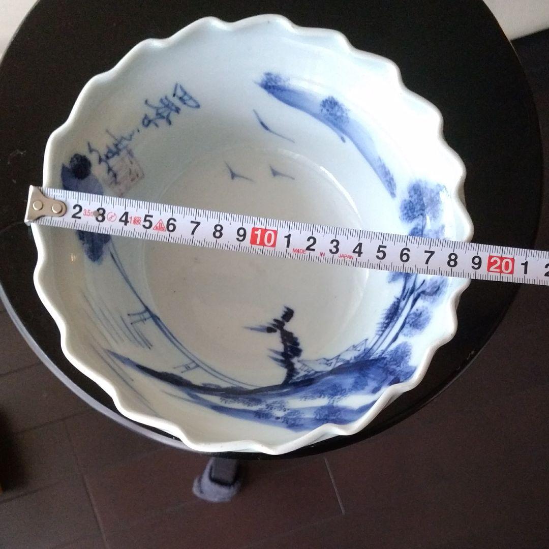 入江松桟橋図染付輪花深鉢　四季の薫