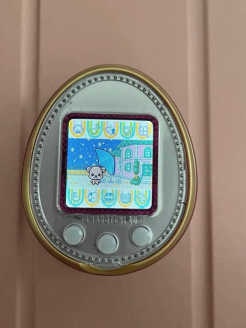 たまごっち4U ピンク TAMAGOTCHI 4U