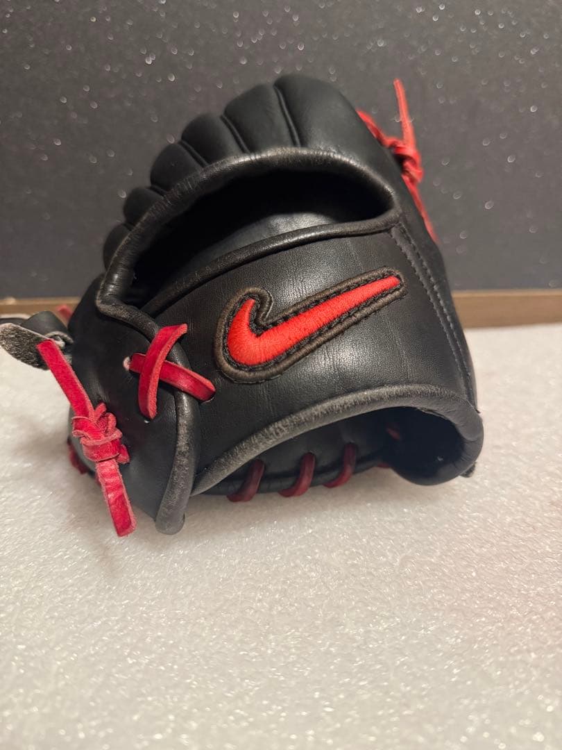 ★美品★希少★ NIKE ナイキ 一般軟式 内野手用 良型 全紐交換 型◎